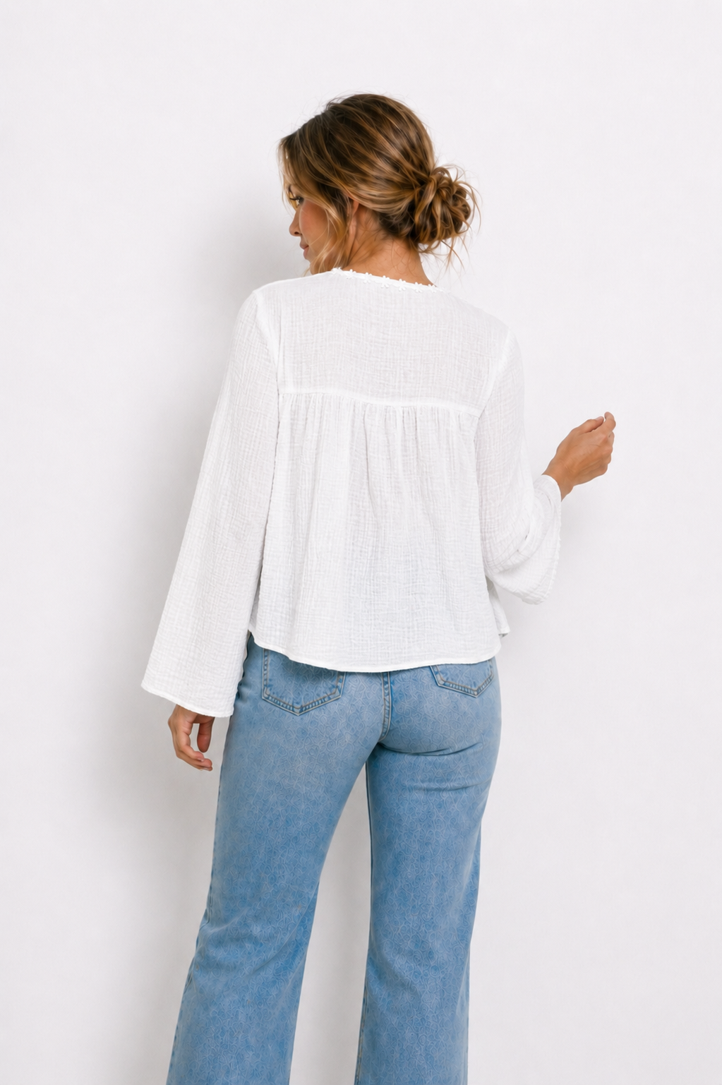 Blusa Texturizada con Lazo